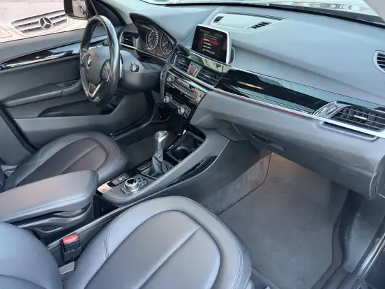 BMW-X1-2.0 16V TURBO ACTIVEFLEX SDRIVE20I X-LINE 4P AUTOMÁTICO BMW-X1-2017