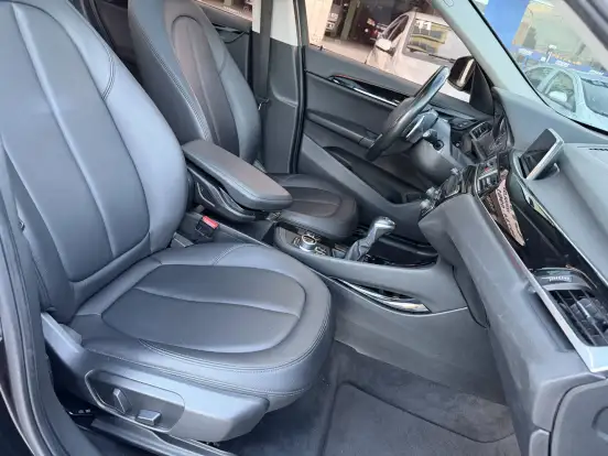 BMW-X1-2.0 16V TURBO ACTIVEFLEX SDRIVE20I X-LINE 4P AUTOMÁTICO BMW-X1-2017