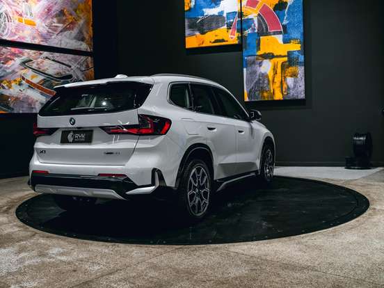 BMW-X1-2.0 16V TURBO GASOLINA SDRIVE20I M SPORT STEPTRONIC BMW-X1-2023
