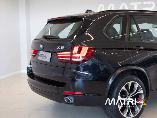 BMW-X5-3.0 4X4 30D I6 TURBO DIESEL 4P AUTOMÁTICO BMW-X5-2015