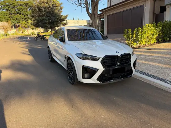 BMW X6 4.4 V8 BITURBO GASOLINA M COMPETITION AUTOMÁTICO BMW X6 4.4 V8 BITURBO GASOLINA M COMPETITION AUTOMÁTICO