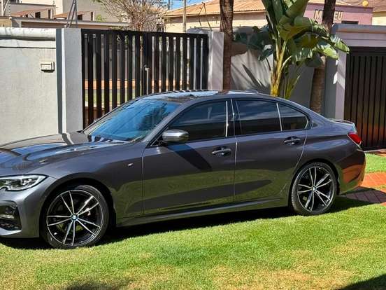 BMW-320i-2.0 16V TURBO GASOLINA M SPORT AUTOMÁTICO BMW-320i-2020