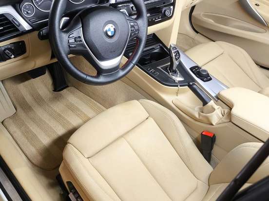 BMW-320i-2.0 SPORT 16V TURBO ACTIVE FLEX 4P AUTOMÁTICO BMW-320i-2017