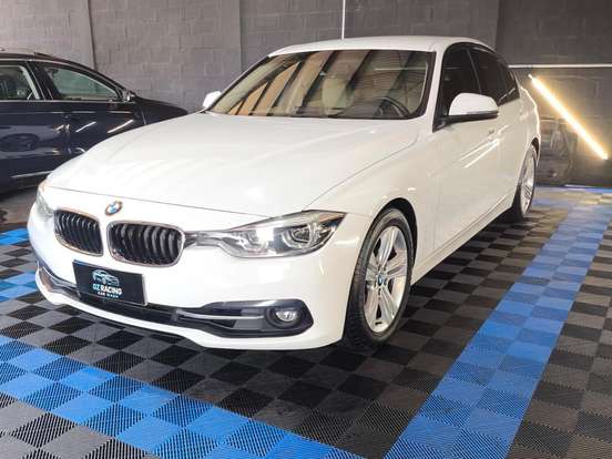 BMW-320i-2.0 SPORT 16V TURBO ACTIVE FLEX 4P AUTOMÁTICO BMW-320i-2017