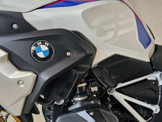 BMW-R 1250 GS ADVENTURE PREMIUM RALLYE BMW-R 1250 GS ADVENTURE PREMIUM RALLYE-2023