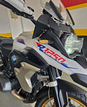 BMW-R 1250 GS ADVENTURE PREMIUM RALLYE BMW-R 1250 GS ADVENTURE PREMIUM RALLYE-2023