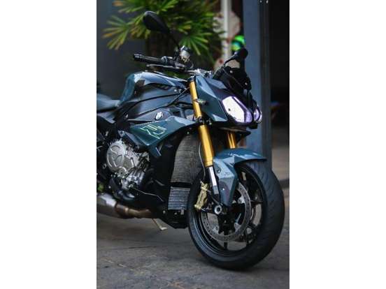 BMW-S 1000 R BMW-S 1000 R-2017