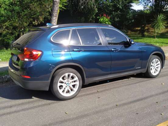 BMW-X1-2015