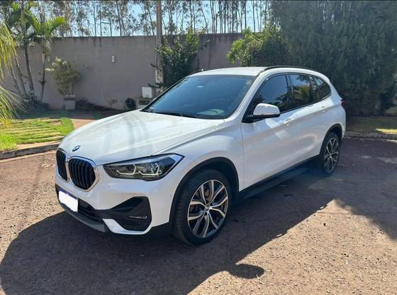 BMW X1 2.0 16V TURBO ACTIVEFLEX SDRIVE20I GP 4P AUTOMÁTICO