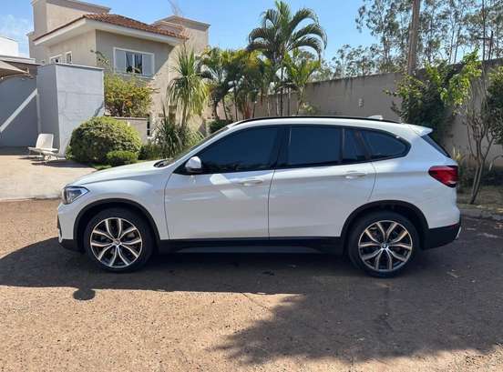 BMW-X1-2022