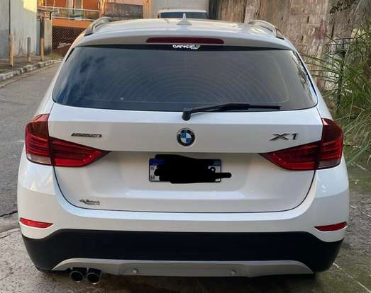 BMW-X1-2.0 16V TURBO ACTIVEFLEX SDRIVE20I X-LINE 4P AUTOMÁTICO BMW-X1-2015