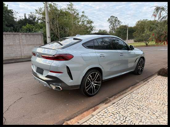 BMW-X6-2023