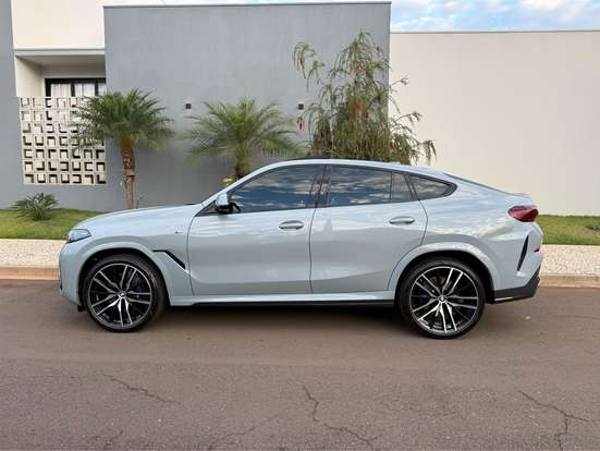 BMW-X6-2023
