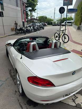 BMW-Z4-2.0 16V TURBO GASOLINA SDRIVE20I AUTOMÁTICO BMW-Z4-2013