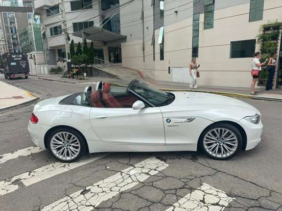BMW-Z4-2.0 16V TURBO GASOLINA SDRIVE20I AUTOMÁTICO BMW-Z4-2013