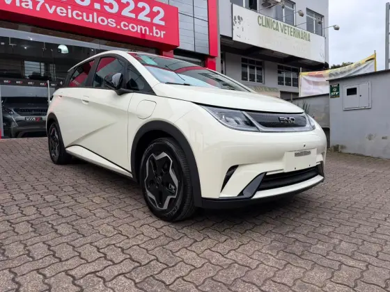 BYD DOLPHIN 44,9 KW ELÉTRICO GS BYD DOLPHIN 44,9 KW ELÉTRICO GS