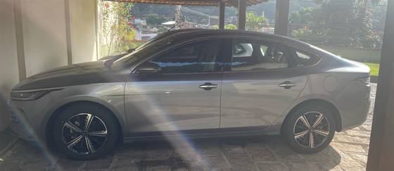 BYD KING 1.5 DM-I PHEV GL AUTOMÁTICO