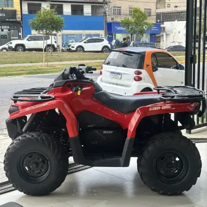 CAN-AM-OUTLANDER 570 EFI-2018
