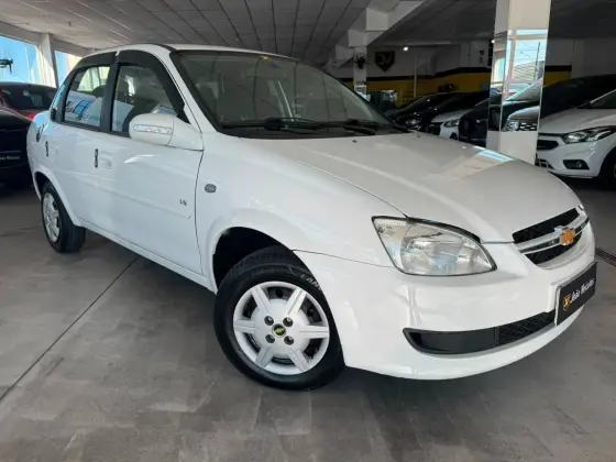 CHEVROLET CLASSIC 1.0 MPFI LS 8V FLEX 4P MANUAL CHEVROLET CLASSIC 1.0 MPFI LS 8V FLEX 4P MANUAL