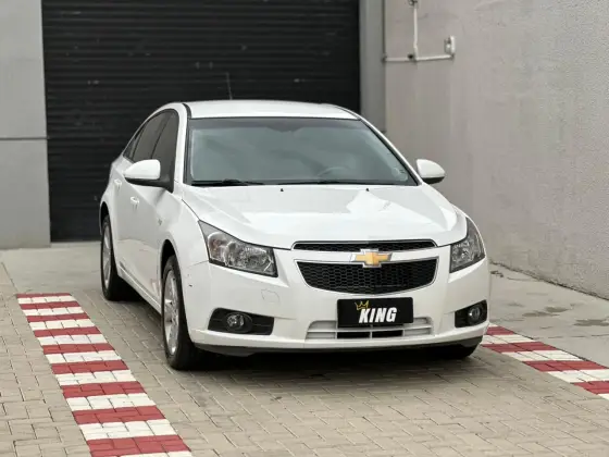 CHEVROLET CRUZE 1.8 LT 16V FLEX 4P AUTOMÁTICO CHEVROLET CRUZE 1.8 LT 16V FLEX 4P AUTOMÁTICO