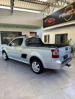 CHEVROLET-MONTANA-2011