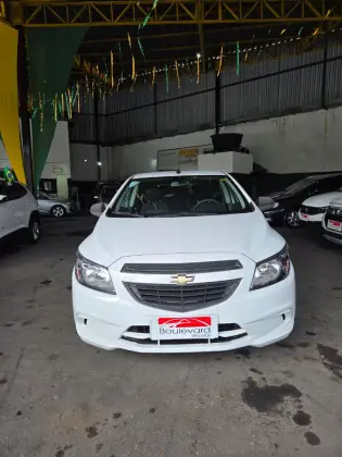 CHEVROLET ONIX 1.0 MPFI JOY 8V FLEX 4P MANUAL CHEVROLET ONIX 1.0 MPFI JOY 8V FLEX 4P MANUAL