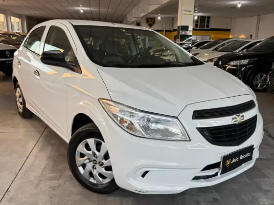 CHEVROLET ONIX 1.0 MPFI LS 8V FLEX 4P MANUAL CHEVROLET ONIX 1.0 MPFI LS 8V FLEX 4P MANUAL