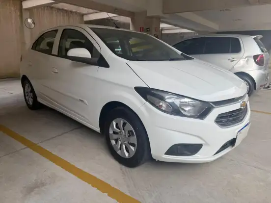 CHEVROLET-ONIX-2016