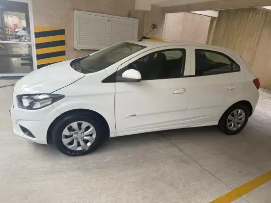 CHEVROLET-ONIX-2016