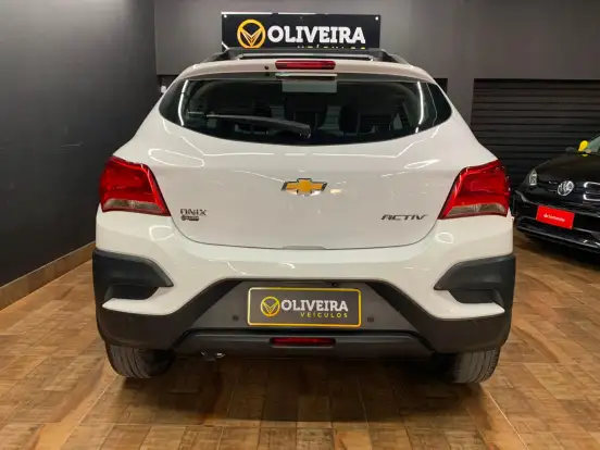 CHEVROLET-ONIX-1.4 MPFI ACTIV 8V FLEX 4P MANUAL CHEVROLET-ONIX-2019
