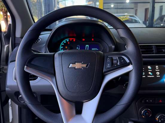 CHEVROLET-ONIX-1.0 MPFI LT 8V FLEX 4P MANUAL CHEVROLET-ONIX-2017