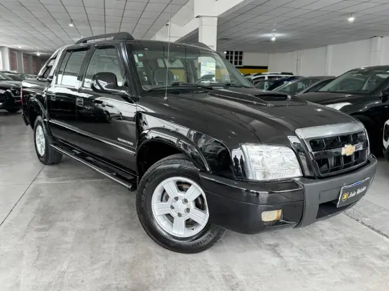 CHEVROLET S10 2.4 ADVANTAGE 4X2 CD 8V FLEX 4P MANUAL CHEVROLET S10 2.4 ADVANTAGE 4X2 CD 8V FLEX 4P MANUAL