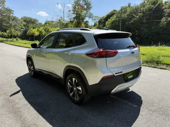 CHEVROLET-TRACKER-2022