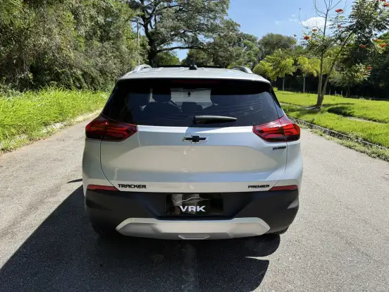 CHEVROLET-TRACKER-2022