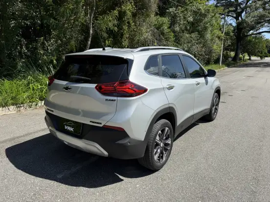 CHEVROLET-TRACKER-2022
