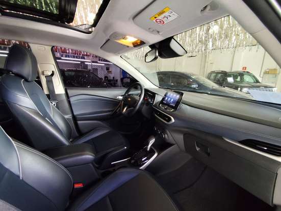 CHEVROLET-TRACKER-2022