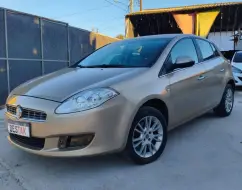 FIAT BRAVO 1.8 ESSENCE 16V FLEX 4P AUTOMATIZADO FIAT BRAVO 1.8 ESSENCE 16V FLEX 4P AUTOMATIZADO