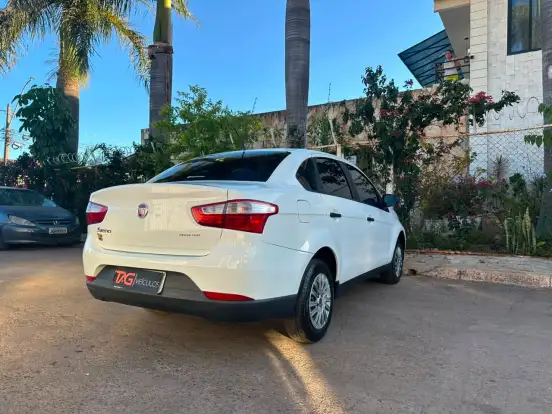FIAT-GRAND SIENA-2018