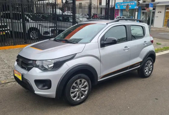 FIAT MOBI 1.0 EVO FLEX TREKKING MANUAL FIAT MOBI 1.0 EVO FLEX TREKKING MANUAL