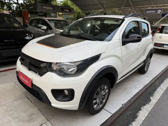 FIAT MOBI 1.0 FIREFLY FLEX TREKKING MANUAL FIAT MOBI 1.0 FIREFLY FLEX TREKKING MANUAL