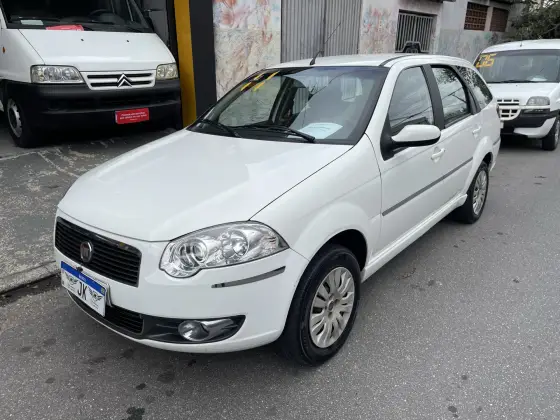 FIAT PALIO 1.4 MPI ATTRACTIVE 8V FLEX 4P MANUAL FIAT PALIO 1.4 MPI ATTRACTIVE 8V FLEX 4P MANUAL