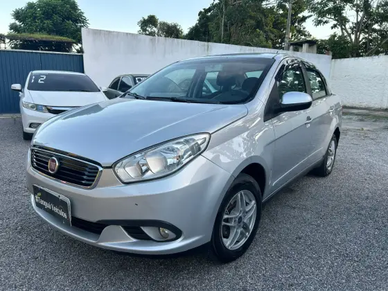 FIAT SIENA 1.4 MPI ATTRACTIVE 8V FLEX 4P MANUAL FIAT SIENA 1.4 MPI ATTRACTIVE 8V FLEX 4P MANUAL