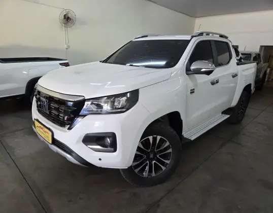 FIAT TITANO 2.2 TURBO DIESEL RANCH 4X4 AT6 FIAT TITANO 2.2 TURBO DIESEL RANCH 4X4 AT6