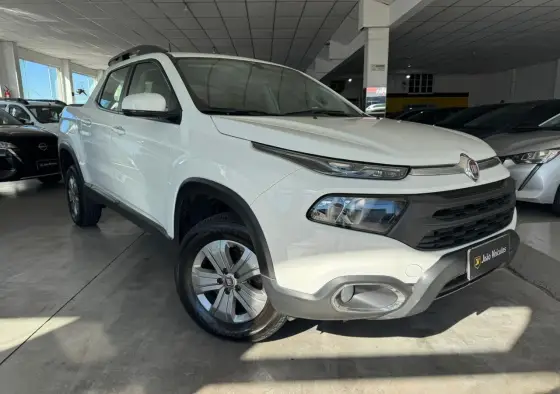 FIAT TORO 1.8 16V EVO FLEX FREEDOM AT6 FIAT TORO 1.8 16V EVO FLEX FREEDOM AT6