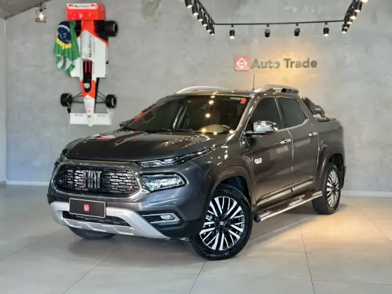 FIAT TORO 2.2 TURBO DIESEL RANCH 4WD AT9 FIAT TORO 2.2 TURBO DIESEL RANCH 4WD AT9