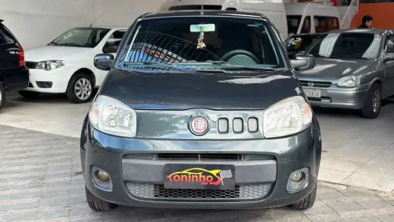 FIAT UNO 1.0 EVO VIVACE 8V FLEX 2P MANUAL FIAT UNO 1.0 EVO VIVACE 8V FLEX 2P MANUAL