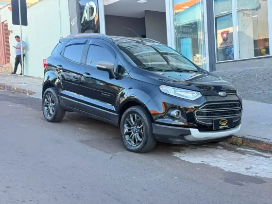 FORD ECOSPORT 1.6 FREESTYLE 16V FLEX 4P MANUAL FORD ECOSPORT 1.6 FREESTYLE 16V FLEX 4P MANUAL