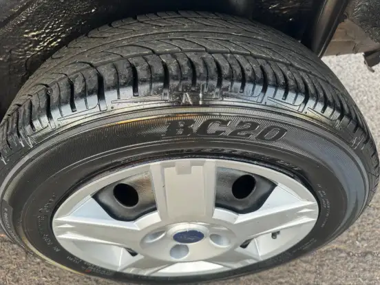 FORD-FIESTA-1.0 MPI HATCH 8V FLEX 4P MANUAL FORD-FIESTA-2010