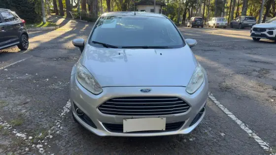 FORD FIESTA 1.5 SE HATCH 16V FLEX 4P MANUAL FORD FIESTA 1.5 SE HATCH 16V FLEX 4P MANUAL