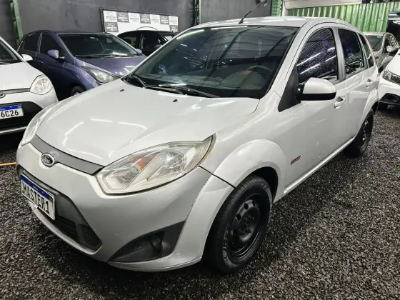 FORD FIESTA 1.6 MPI CLASS HATCH 8V FLEX 4P MANUAL FORD FIESTA 1.6 MPI CLASS HATCH 8V FLEX 4P MANUAL